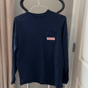 Long sleeve Vineyard Vines Tshirt. Small